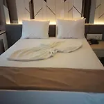 Solis Boutique Hotel